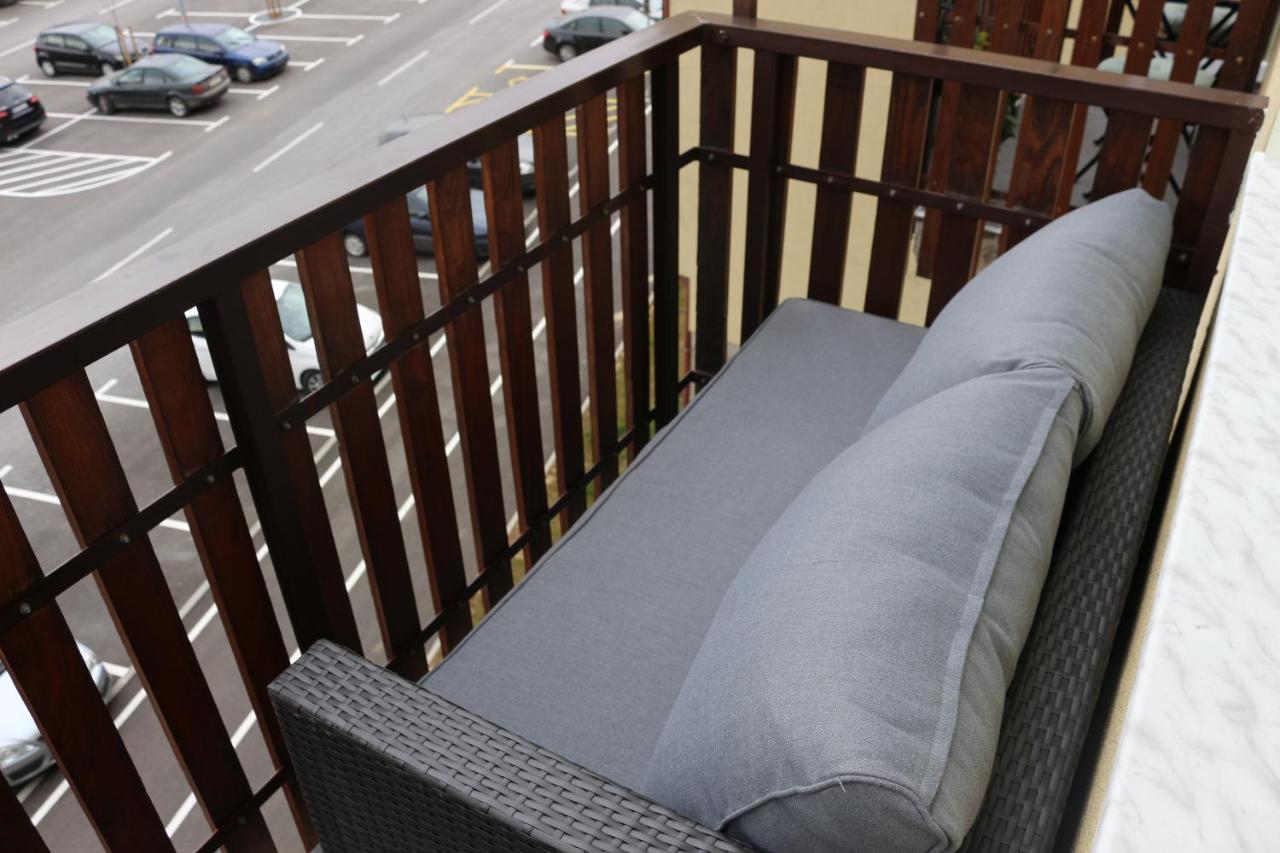Studio Apartman Tajci Apartman Szluin Kültér fotó