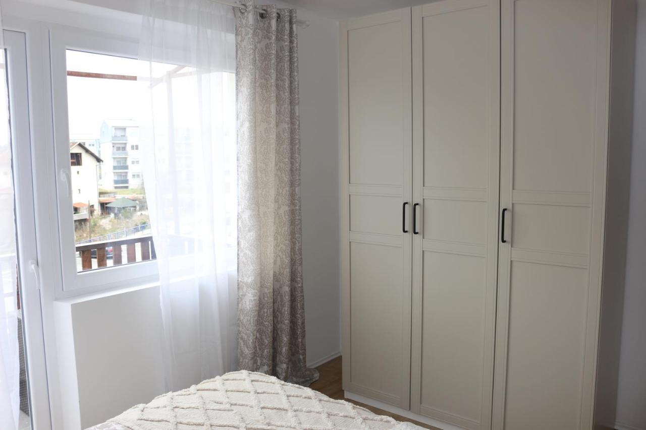 Studio Apartman Tajci Apartman Szluin Kültér fotó