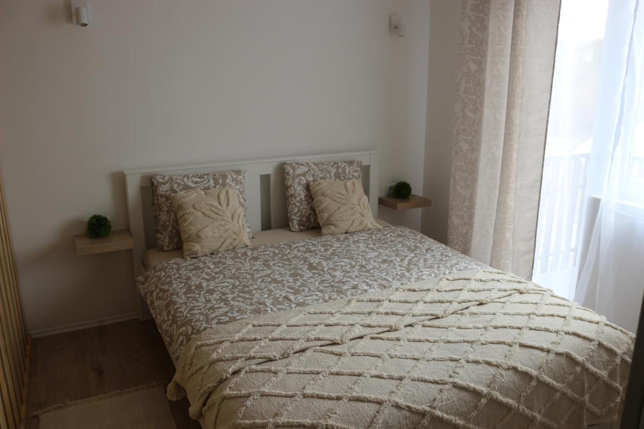 Studio Apartman Tajci Apartman Szluin Kültér fotó